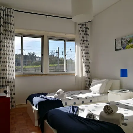 本菲卡探索公寓 3* Lisboa