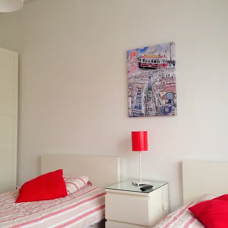 本菲卡探索公寓 3*