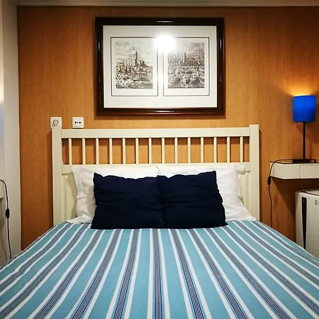 本菲卡探索公寓 3* Lisboa