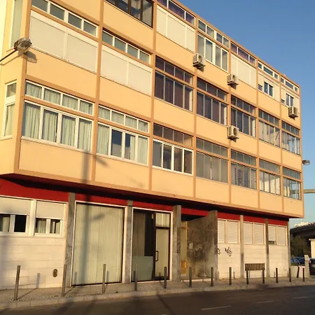 本菲卡探索公寓 招待所