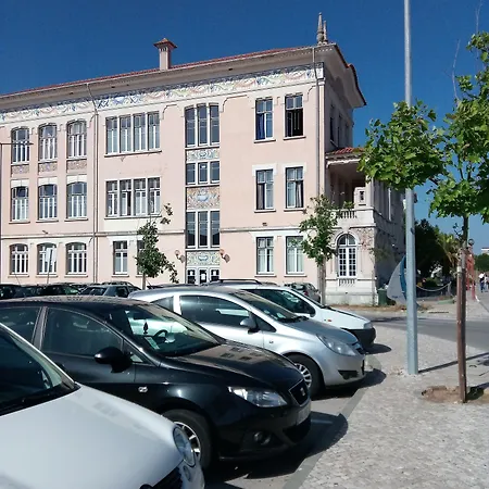 本菲卡探索公寓 3*