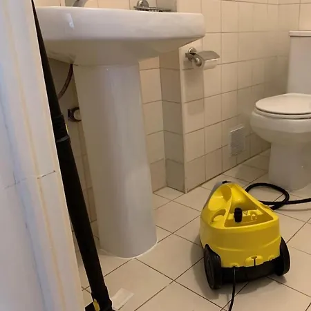 Discovery Benfica بيت ضيافة