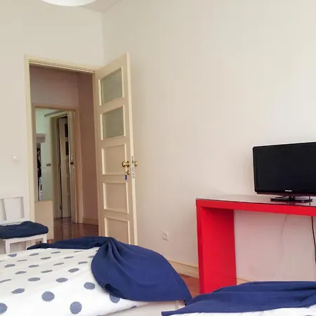 Discovery Benfica Guest house 3*